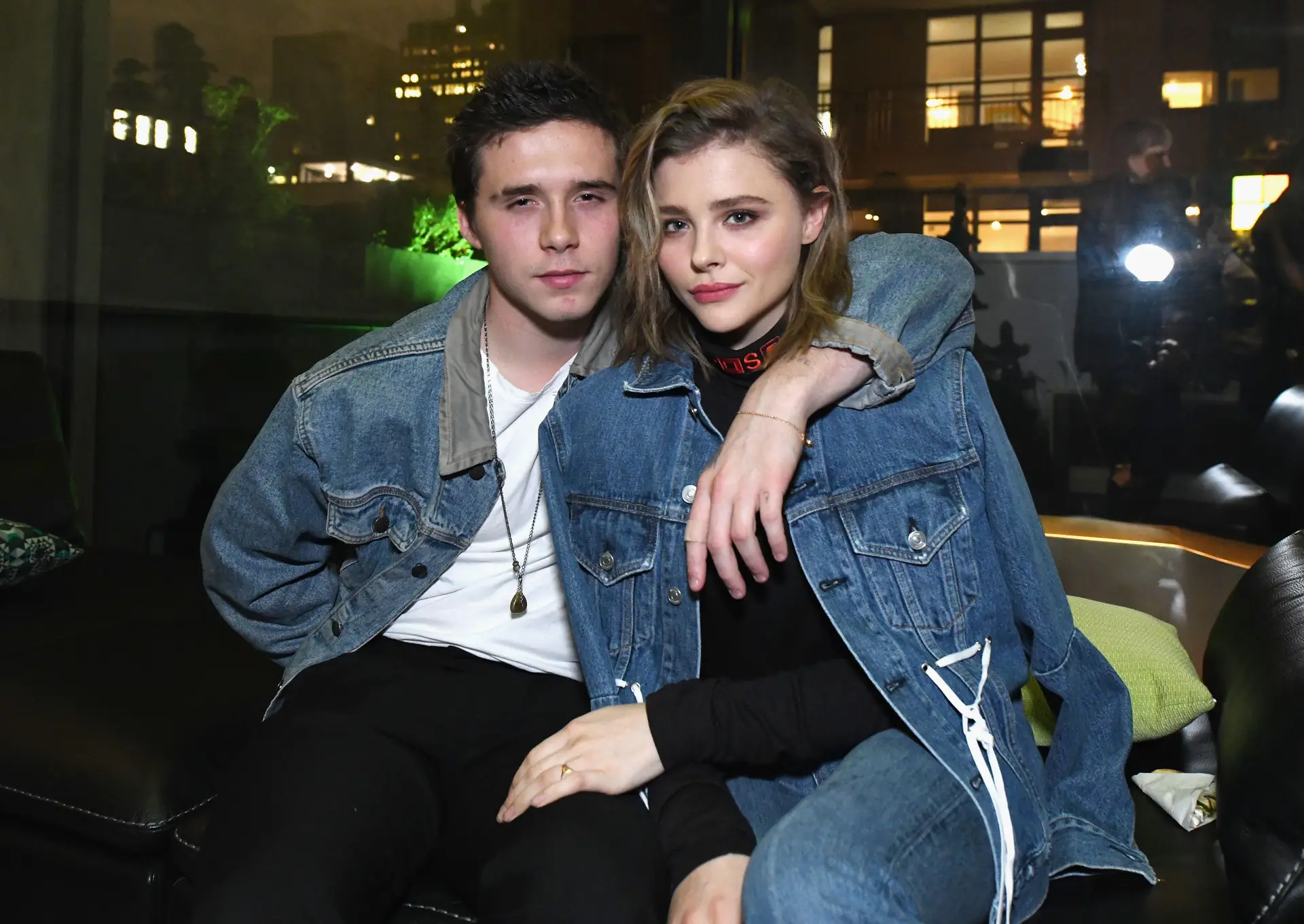 Chloe Moretz reage a suposta traição de Brooklyn Beckham
