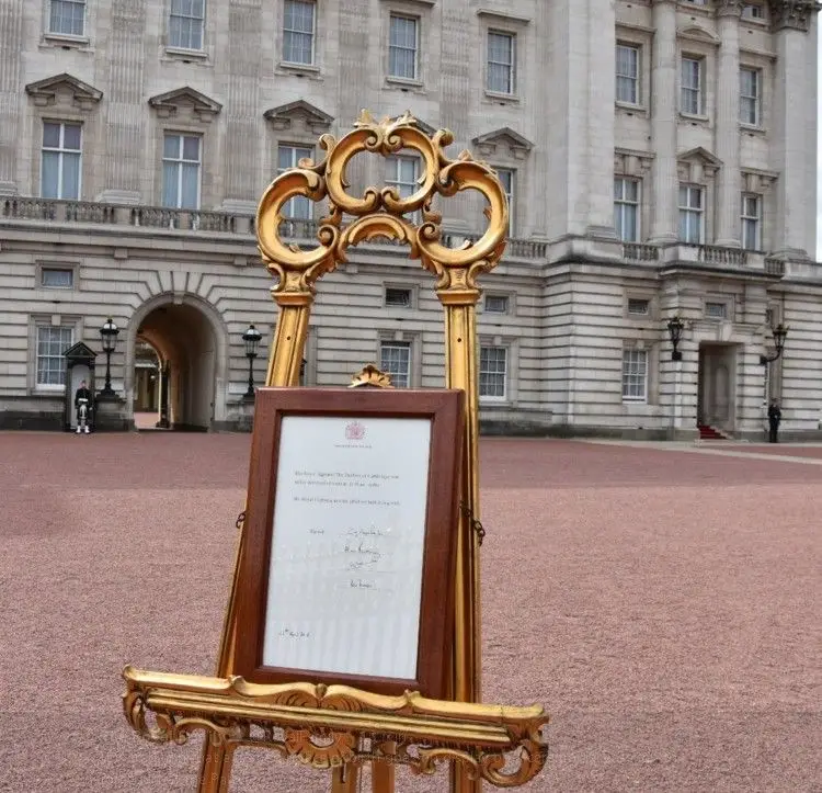 William e Kate: O detalhe que mostra que afinal sabiam o sexo do bebé