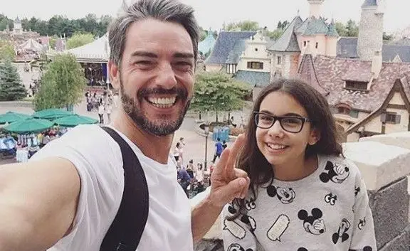 Cláudio Ramos celebra aniversário da filha com mensagem comovente