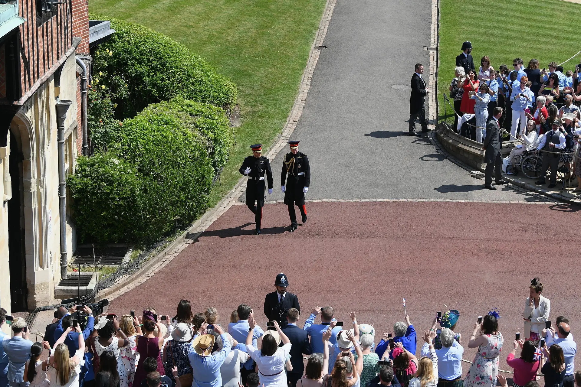 Casamento real: Príncipe Harry já está à espera da noiva
