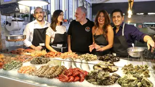 Lançamento do guia “Marisqueiras & Esplanadas” reúne famosos na cozinha