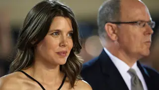 Prestes a ser mãe, Charlotte do Mónaco exibe barriguinha de grávida