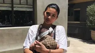 Kylie Jenner partilha vídeo amoroso com a filha Stormi
