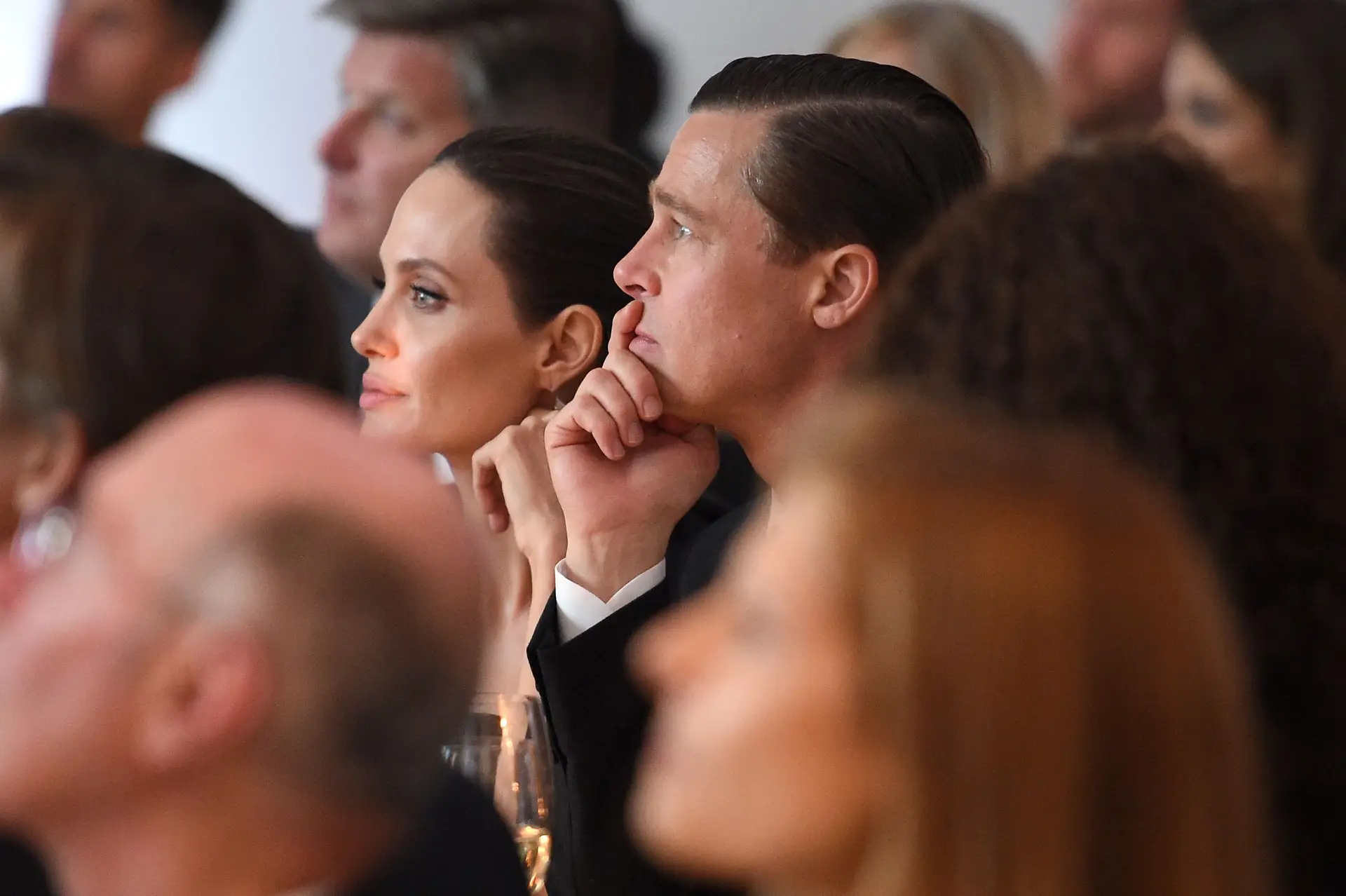 Angelina Jolie sobre Brad Pitt: "Um empréstimo não é pensão de alimentos"