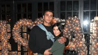 Ex-namorado de Kourtney Kardashian filmado a agredir violentamente um homem