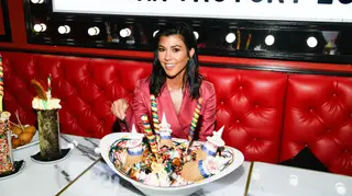 Kourtney Kardashian volta para os braços do ex-namorado
