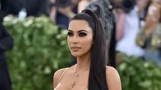 Kim Kardashian partilha fotografia rara com o pai