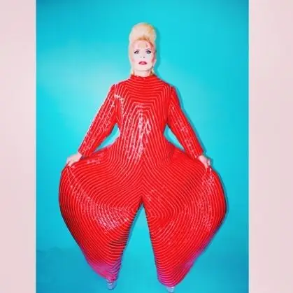Lili Caneças transforma-se em David Bowie para a Vogue
