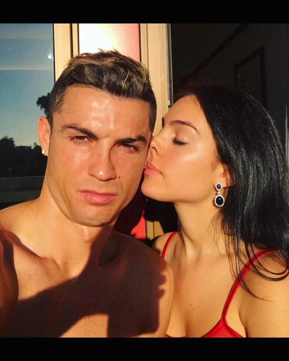 Ronaldo ameaça processar televisão, depois de notícias sobre Georgina