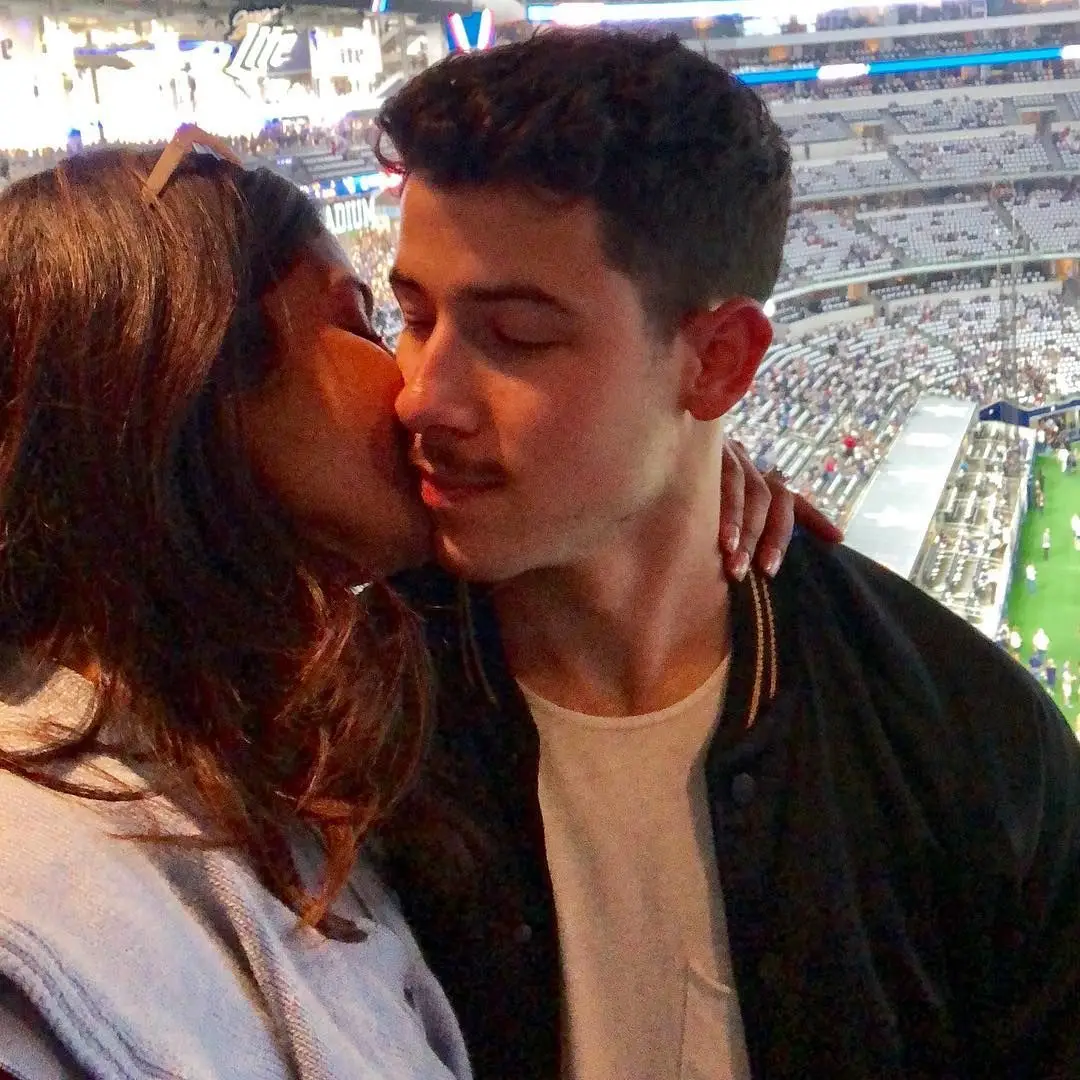 Priyanka Chopra partilha fotografia encantadora para dar os parabéns ao noivo, Nick Jonas