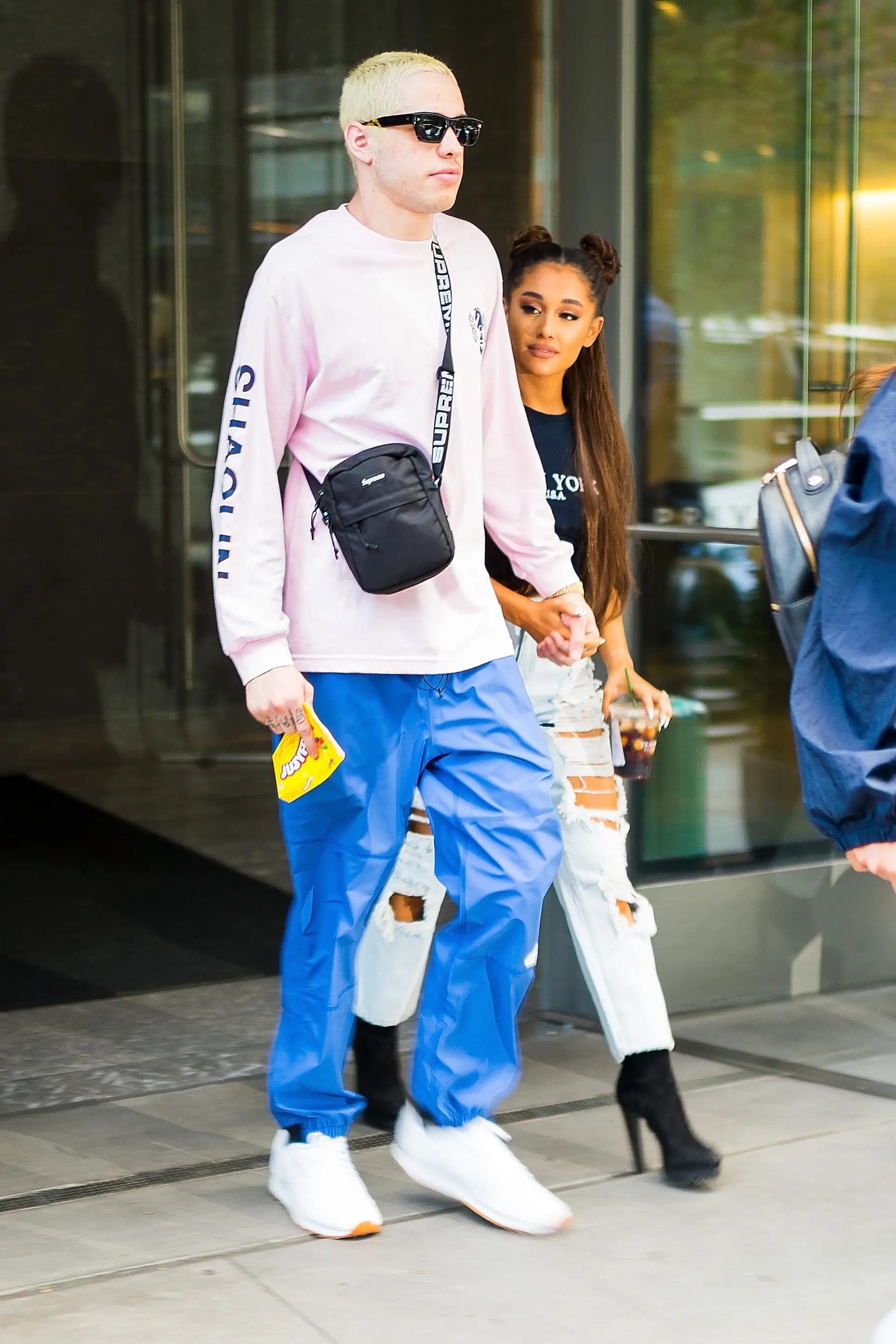 Casamento cancelado: Ariana Grande e Pete Davidson estão separados