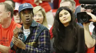 Travis Scott reage aos rumores de traição a Kylie Jenner