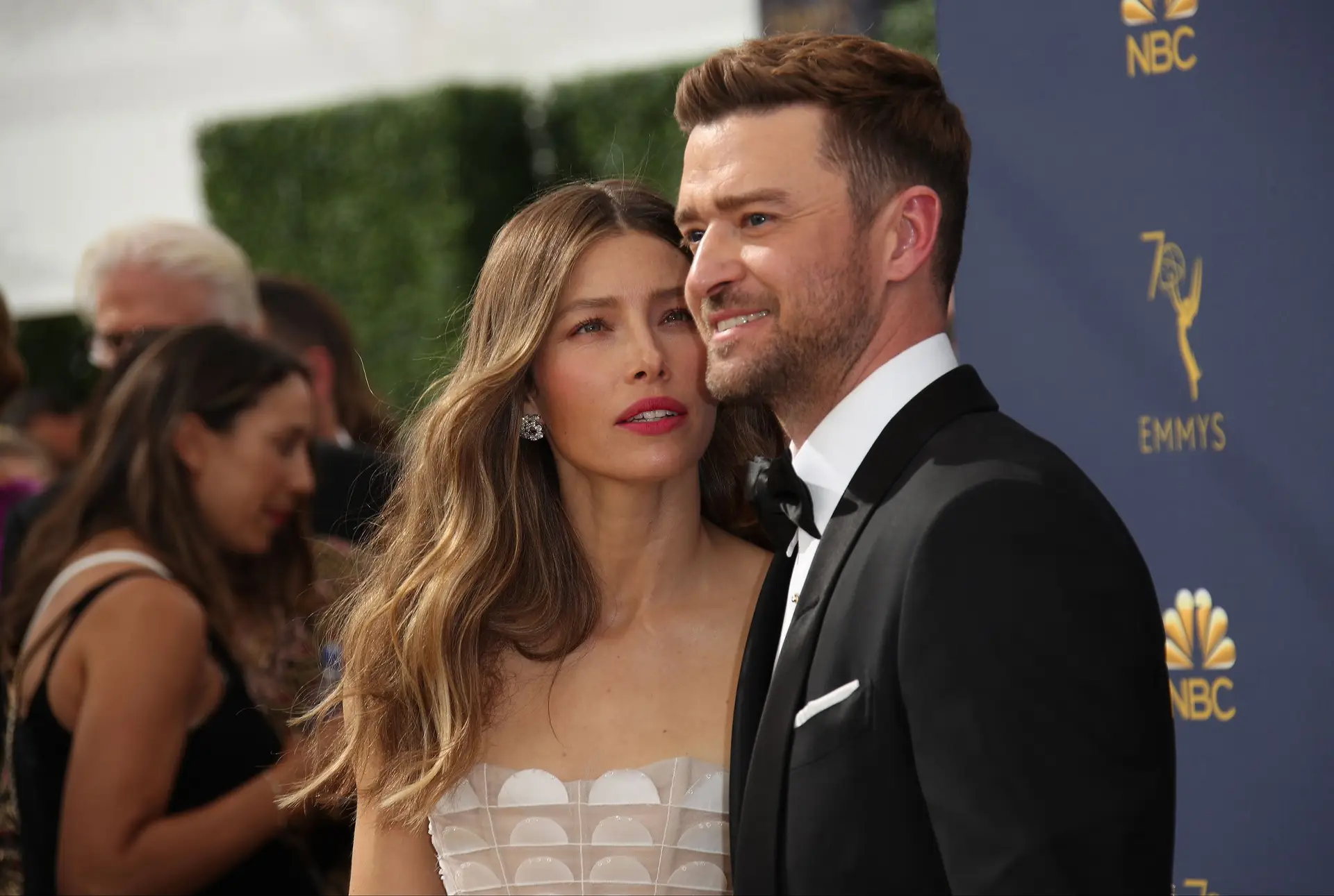 Justin Timberlake saía com outras mulheres enquanto namorava com Jessica Biel