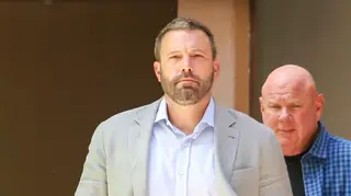 Um mês depois de sair da reabilitação Ben Affleck interpreta papel de toxicodependente