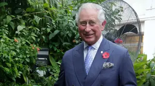 Príncipe Carlos após ser diagnosticado com Covid-19: "Tem sido uma experiência angustiante"