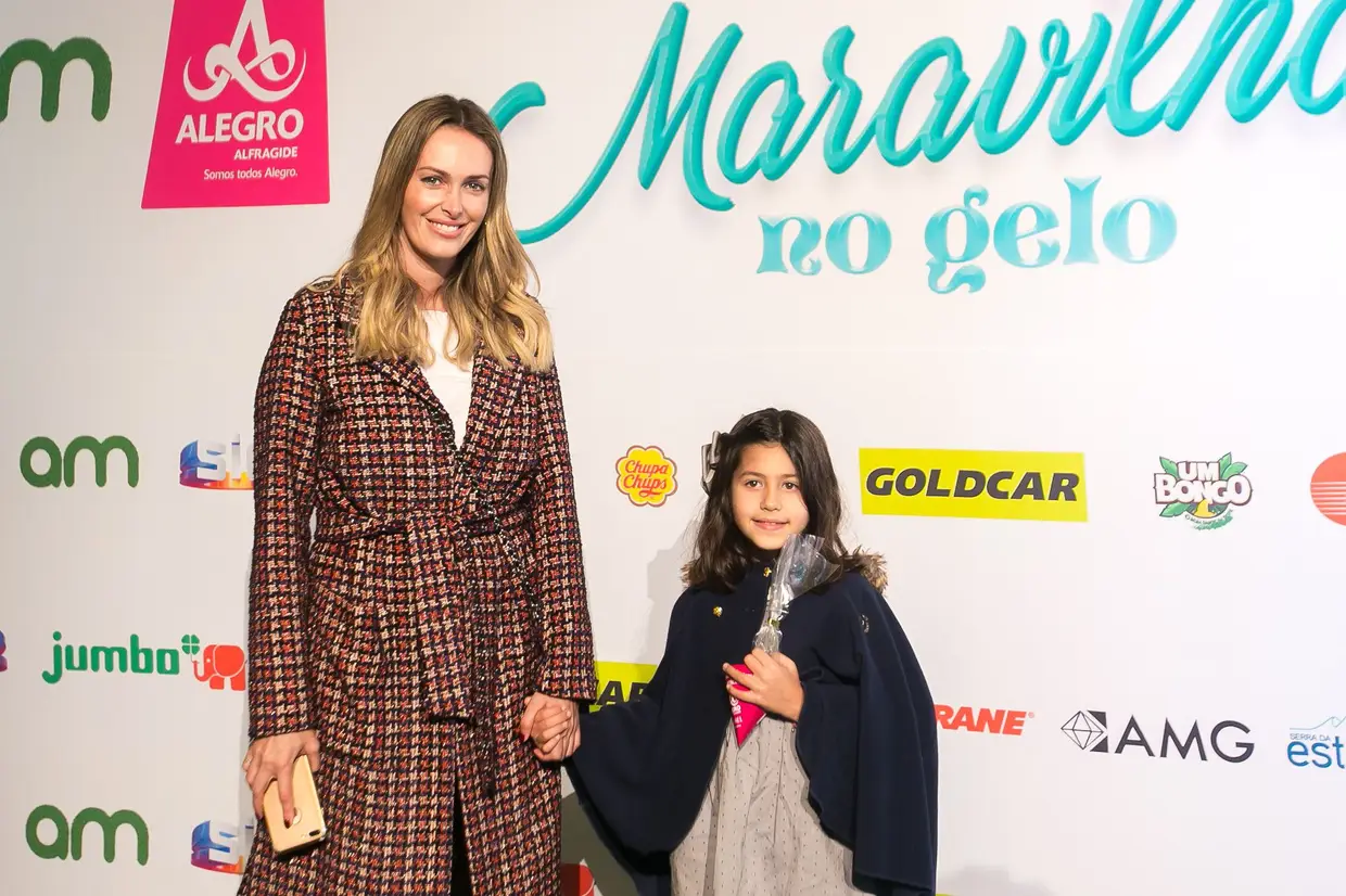 Débora Montenegro com a sobrinha