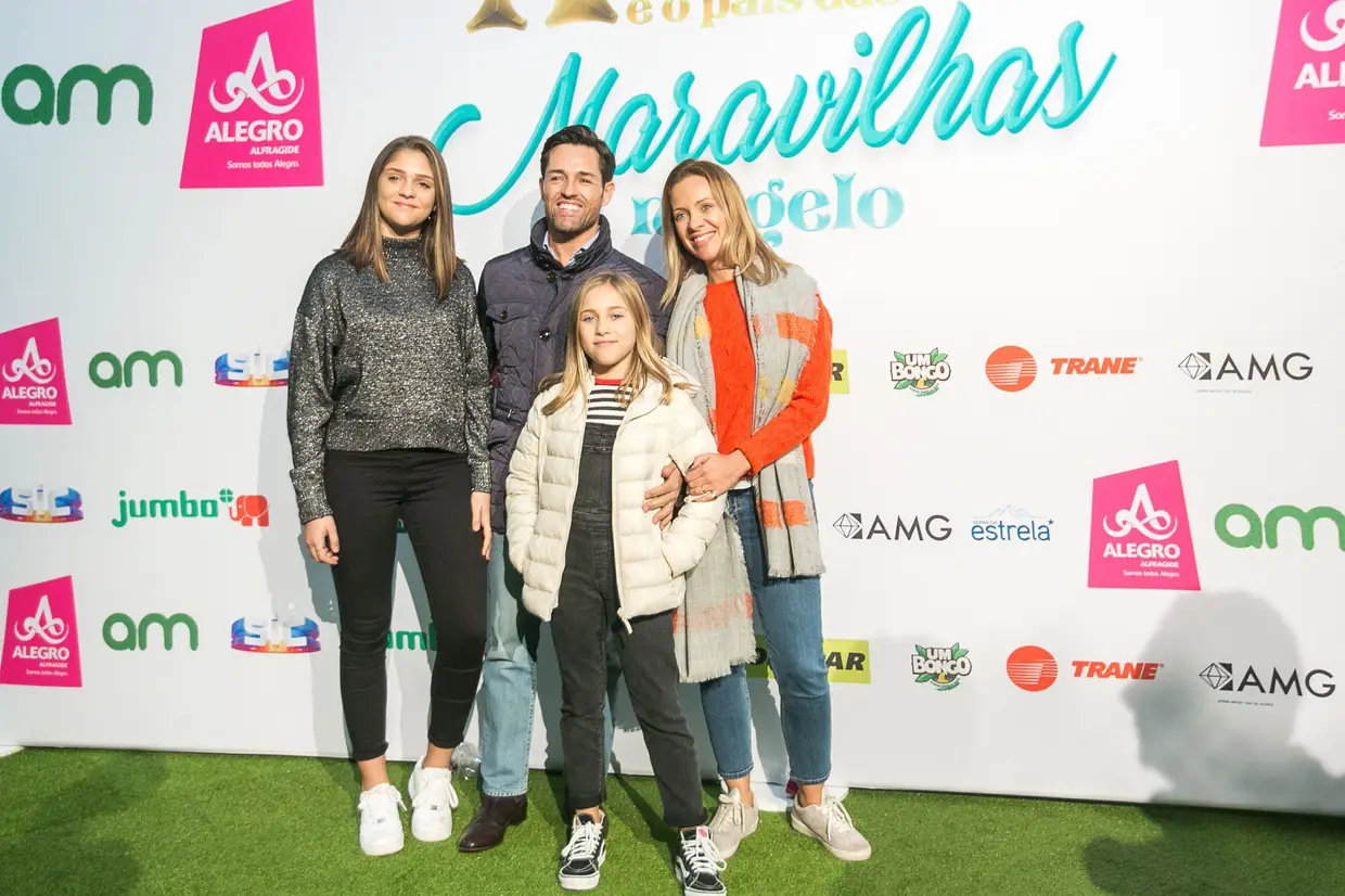 José Maria Sá-Chaves e Mafalda Quina com as filhas