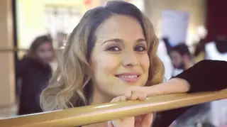 Luísa Barbosa partilha foto inédita da infância… numa shantala