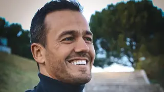 Pedro Teixeira brinda seguidores com fotografia amorosa da filha