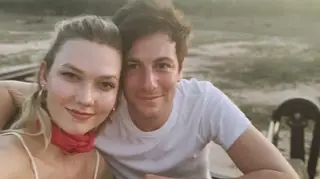 Karlie Kloss e Joshua Kushner mostram fotografias inéditas da lua-de-mel