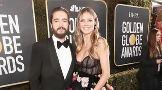 Noivos, Heidi Klum e Tom Kaulitz dão nas vistas na 'red carpet' dos Golden Globe Awards