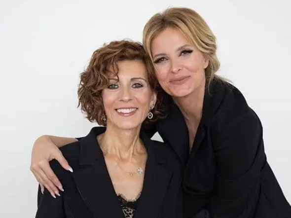 Filomena Teixeira: "Chamem-me louca, chamem-me maluca... mas eu ainda acredito que posso saber do meu filho!" - Fama Show