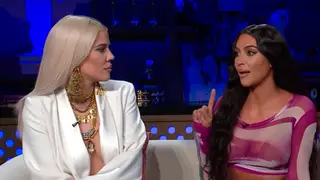 Kim Kardashian "chama" a irmã Khloé de idiota por ficar com Tristan após traição