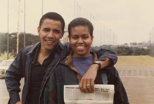 Barack Obama deixa mensagem ternurenta a Michelle no dia de aniversário