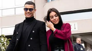 Cristiano Ronaldo acusado de ser insensível por ignorar a morte do pai de Georgina Rodríguez