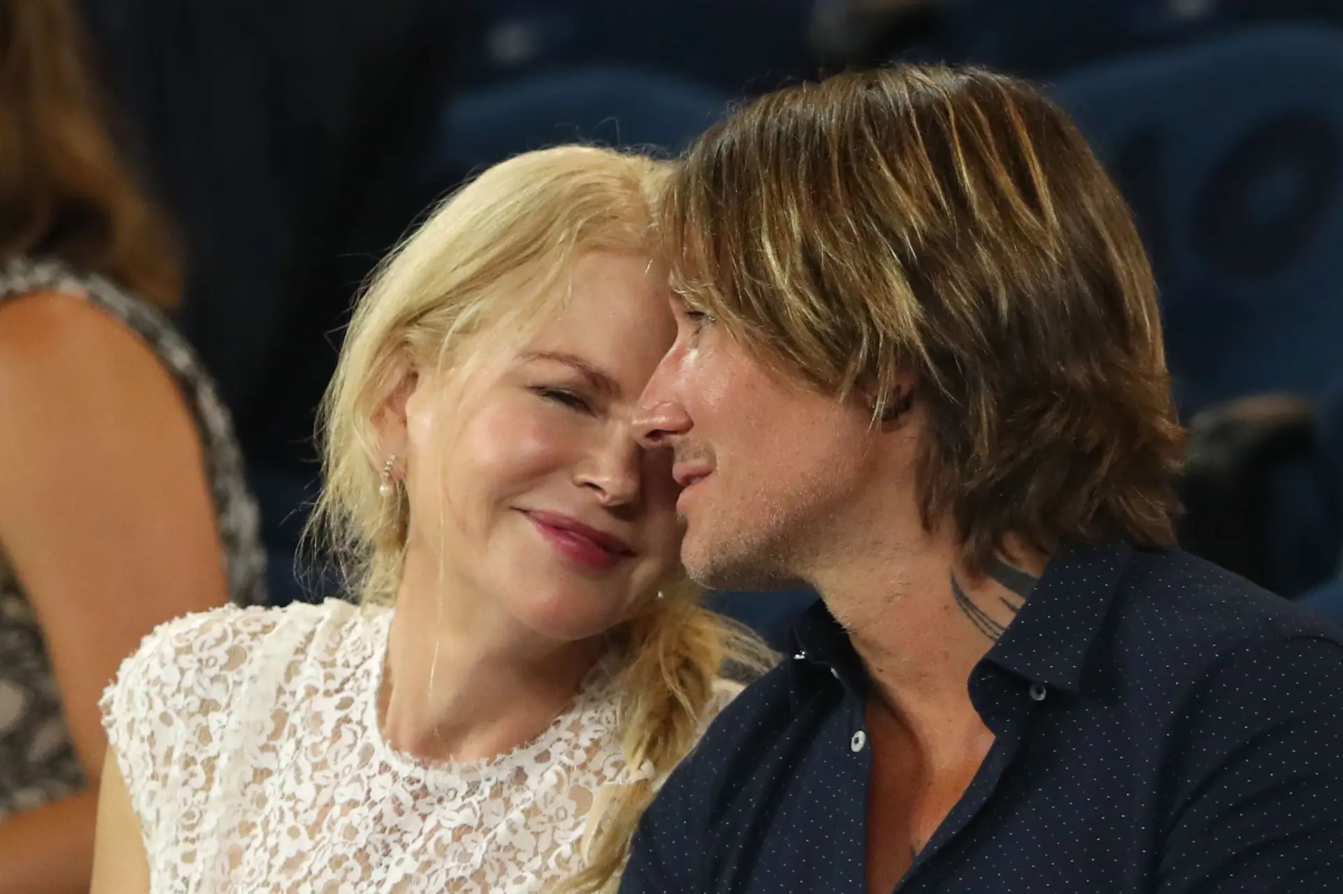 Nicole Kidman e Keith Urban mostram-se apaixonados em jogo de ténis
