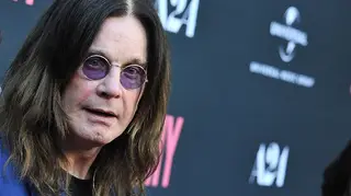 Ozzy Osbourne rebenta vaso sanguíneo… a tossir