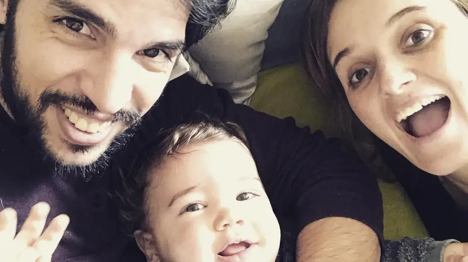 Diogo Clemente e Carolina Deslandes com o filho Benjamim