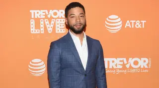 Ator hospitalizado após ataque racista e homofóbico