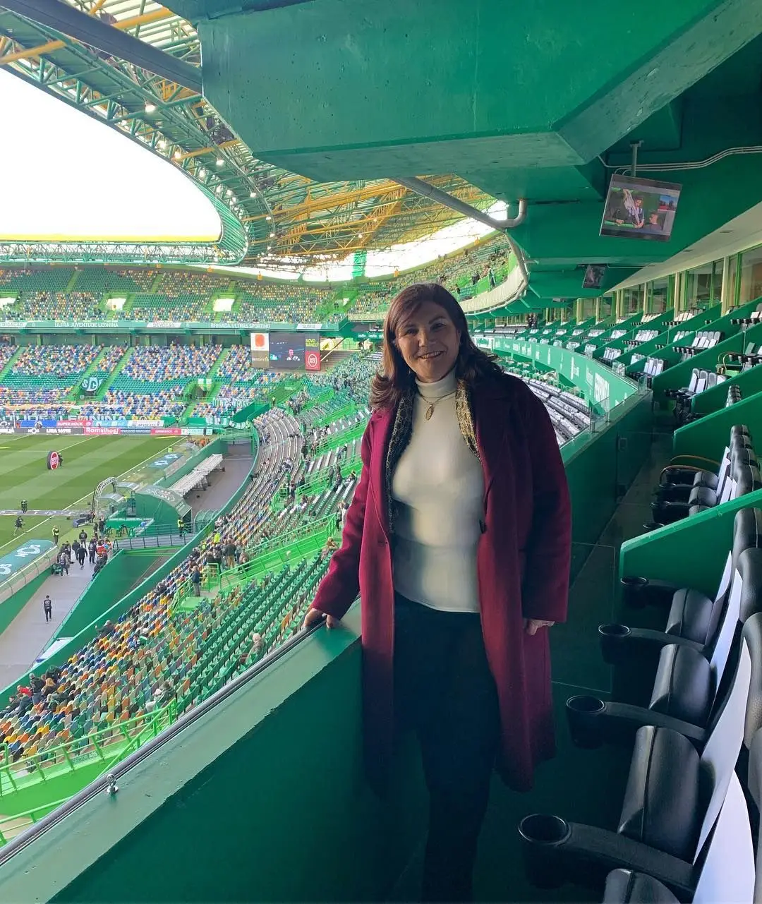 Ronaldo, Georgina Rodríguez e Dolores Aveiro estão no estádio de Alvalade para ver o Sporting