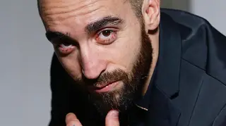 Ricardinho recorda infância pobre e garante: “Tu podes vir de baixo e vencer”