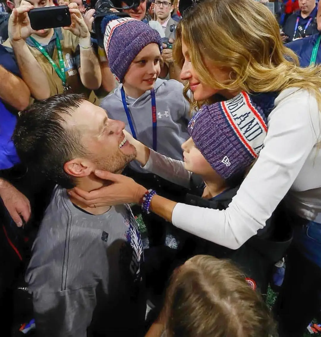 A mensagem de admiração de Gisele Bündchen ao marido após vitória na Super Bowl