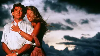 Ex-namorada de Ayrton Senna assinala 25 anos da morte do piloto com vídeo emotivo