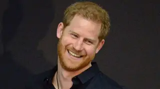 Há uma nova mulher a ocupar um lugar cada vez mais especial na vida do príncipe Harry