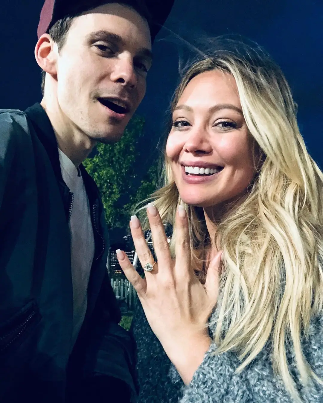 Hilary Duff está noiva e vai subir ao altar pela segunda vez