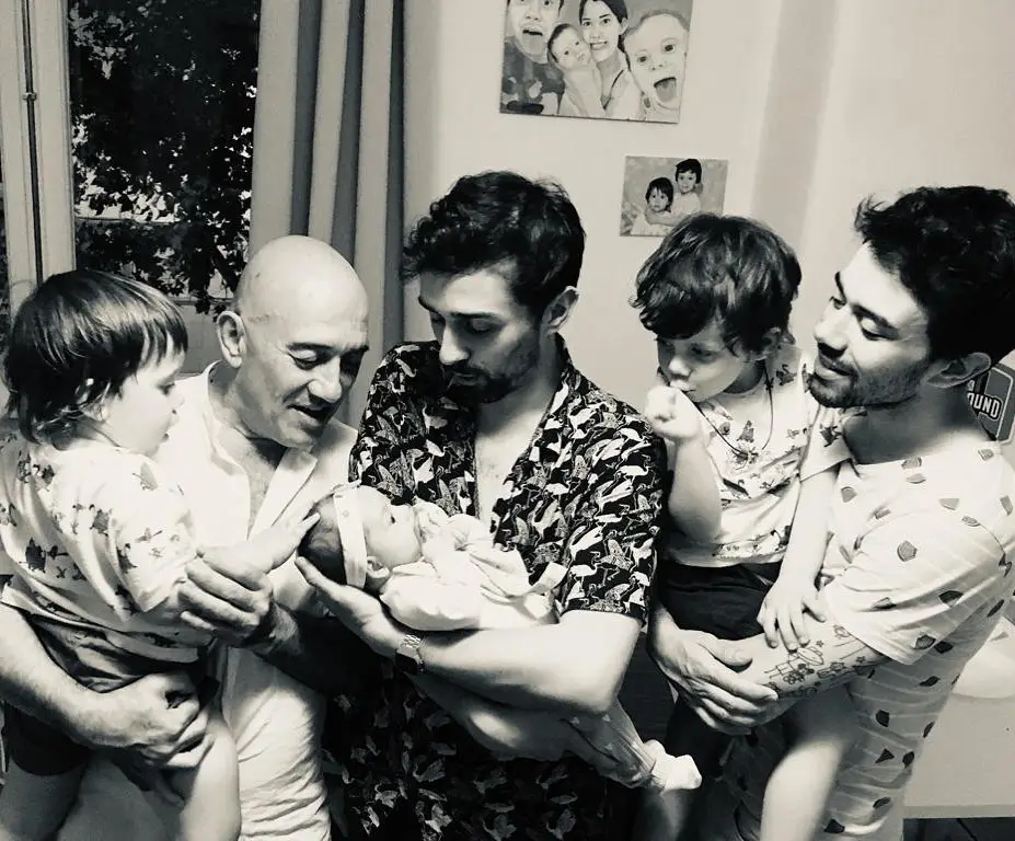 José Raposo com os filhos e os netos