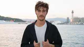 João Maneira apanha susto ao andar de mota e deixa alerta