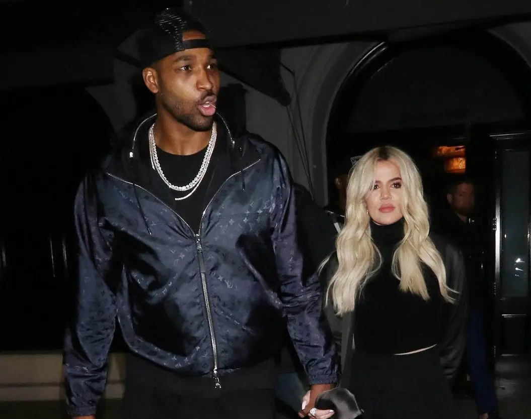 Depois dos escândalos de traição, Tristan Thompson deixa os parabéns à ex-namorada Khloé mas a socialite não gostou