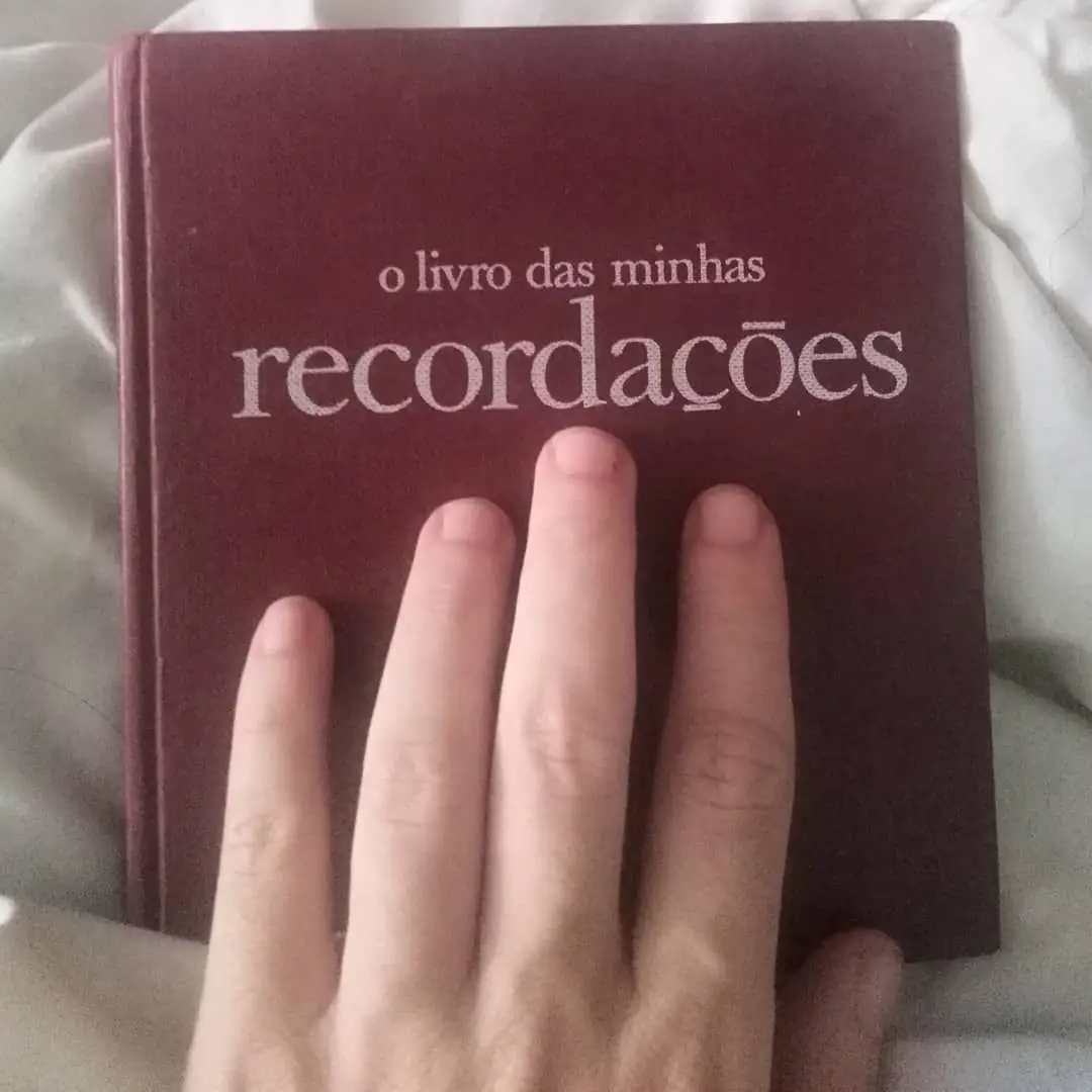 Sara Norte mostra o diário da mãe: "As saudades são tantas"