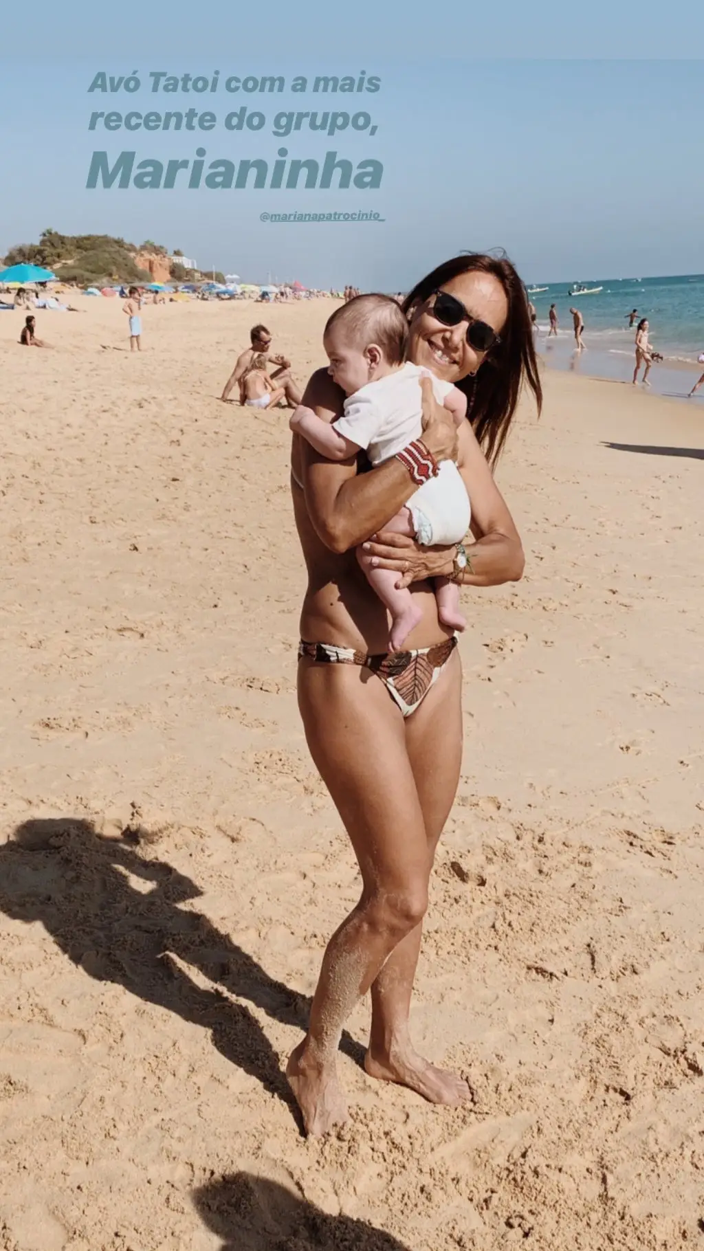 Teresa Vieira de Almeida e a neta Mariana.