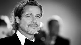 Coincidências? Marido da nova namorada de Brad Pitt vende vinho 'Jolie-Pitt' no seu restaurante