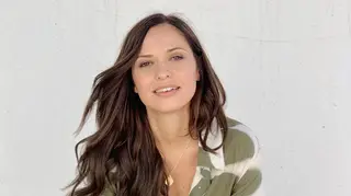 Vera Kolodzig mostra fotografia com o namorado: "Este ano calhou-me a mim namorar no dia 24"