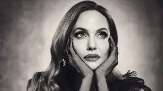 Angelina Jolie confessa que foi difícil arranjar força para fazer 'Maléfica': "Eu estava muito magoada"