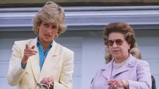 Isabel II chamou sacerdote porque acreditava que casa estava assombrada pelo espírito de Diana