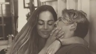 Cada vez mais apaixonada, Joana Duarte deixa Portugal por amor