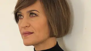 Fãs reagem a fotografia de Fátima Lopes com galgo: "E não tem costelas à mostra"